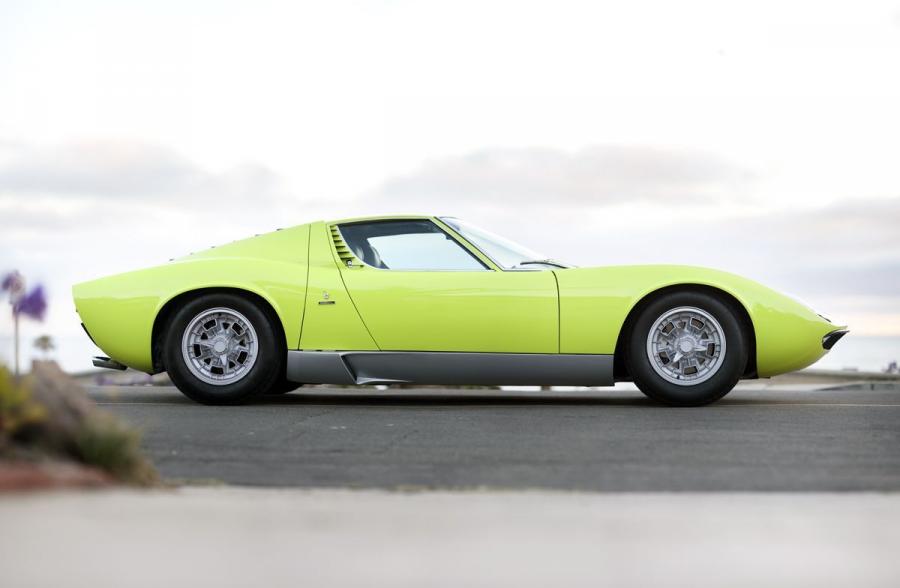  Lamborghini Miura S 1971 года  (фото 14 из 15)